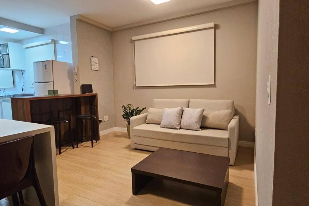 Apartamento Aconchegante Tingui 70,40M2 Curitiba Luaran gambar